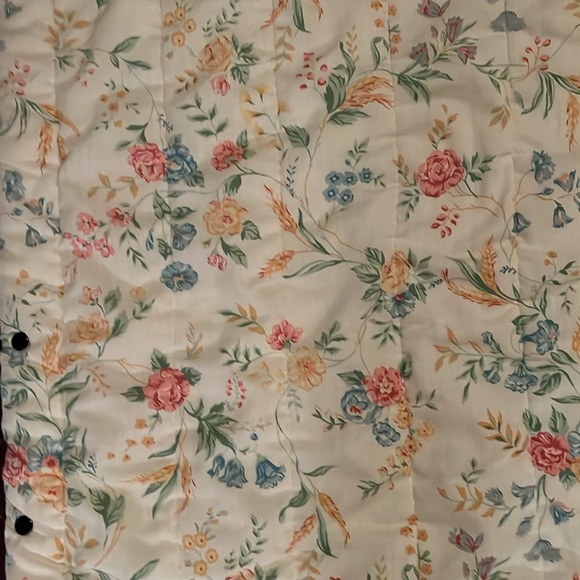 Snuggle wrap blanket quilt with snaps - Picture 2 of 4